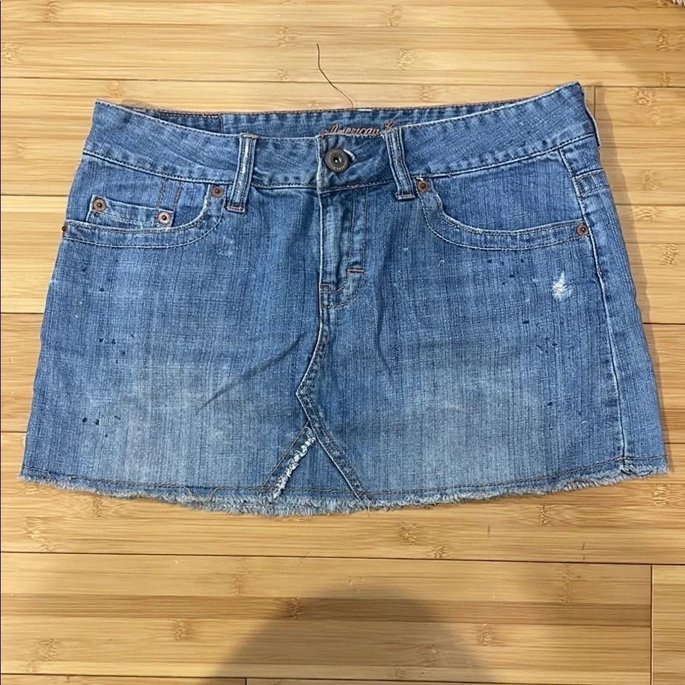 American Eagle Distressed Paint Splatter mini skirt